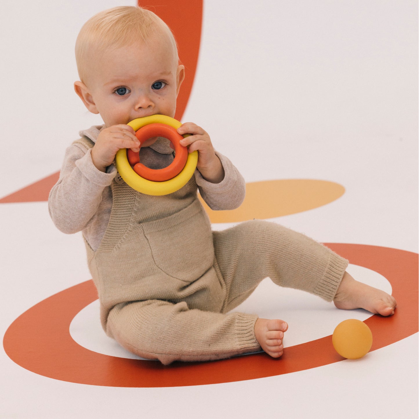 Oli & Carol - The Evolutive Toy