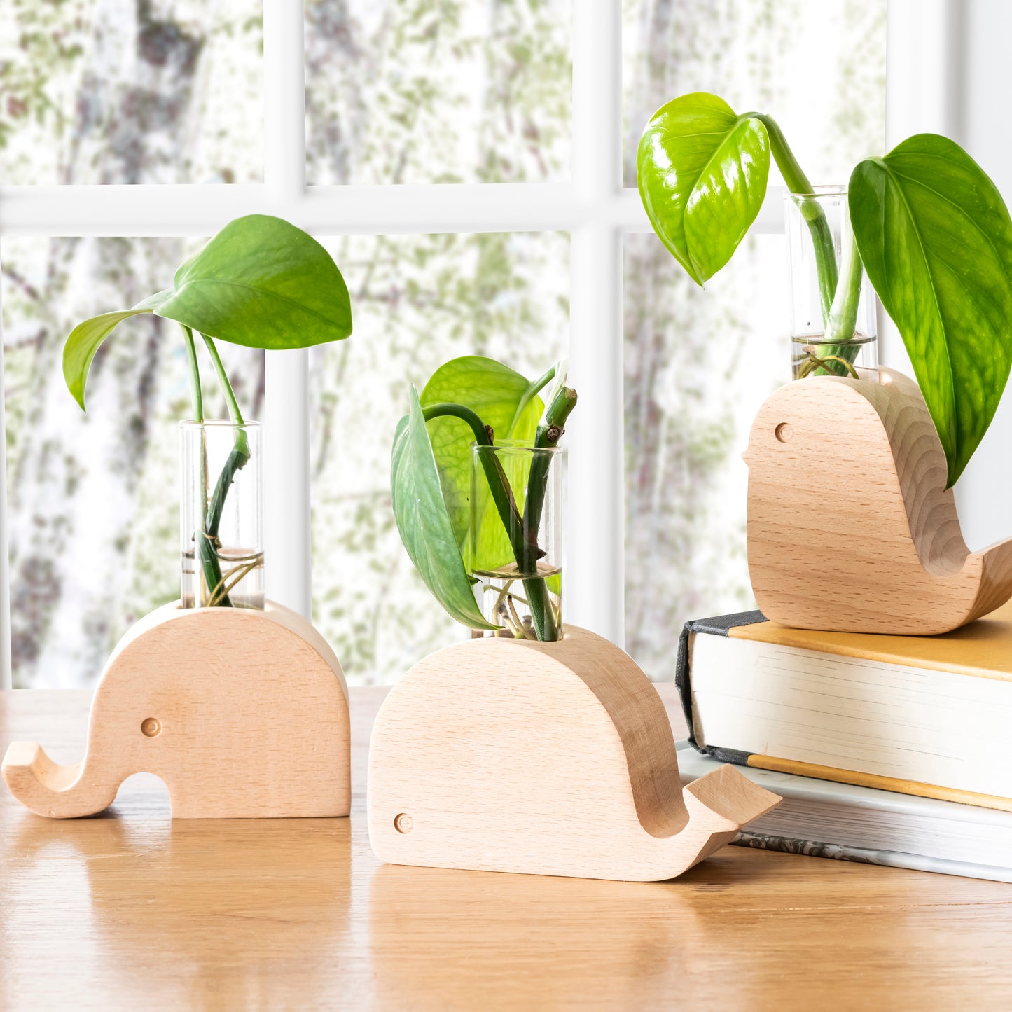 Kikkerland - Elephant Propagation Vase