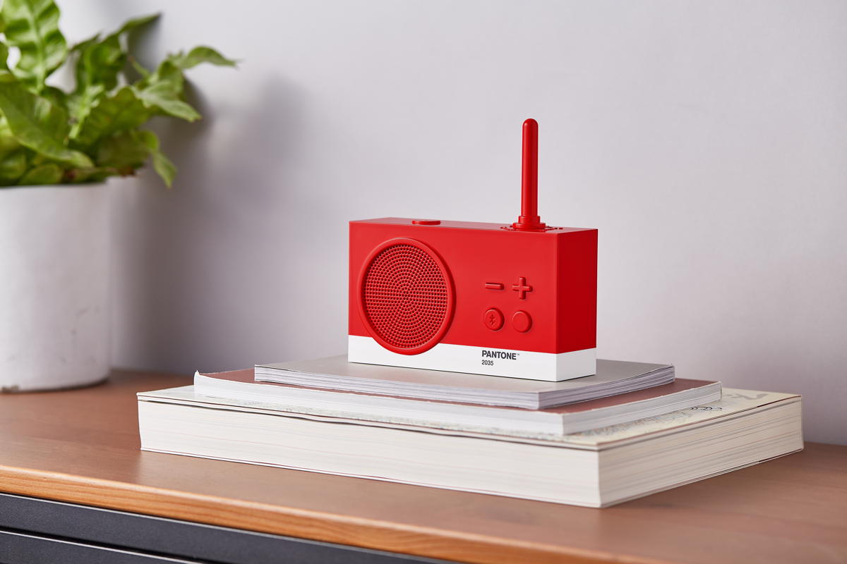 Lexon - Tykho 3 Radio Speaker Lexon x Pantone (Red)