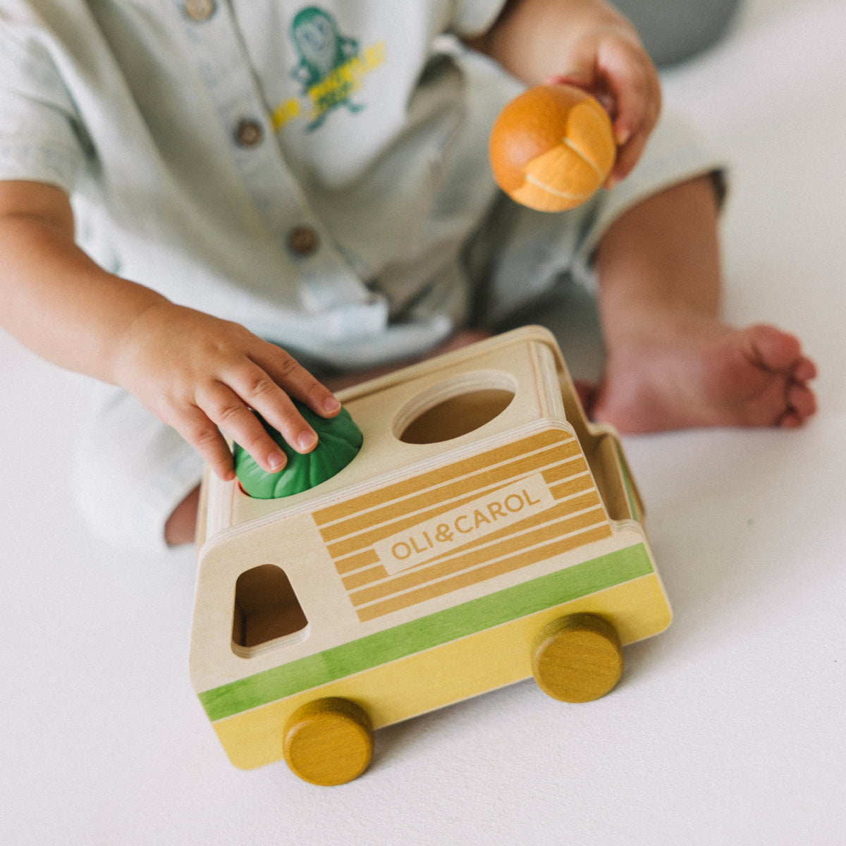 Oli & Carol - The Huerto Truck