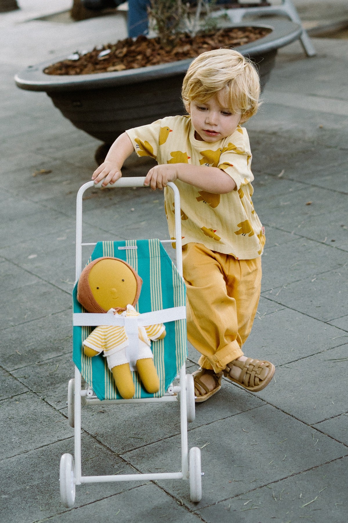 Gommu - Big Striped Stroller