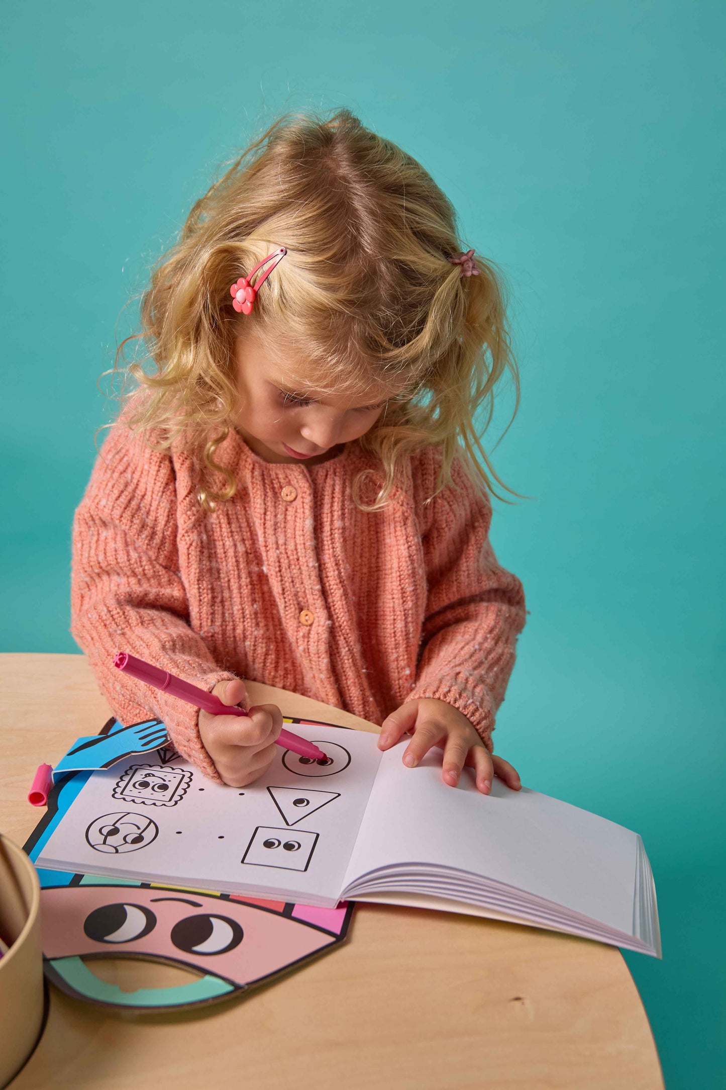 Omy - Montessori Stickers Book Geometric Shapes