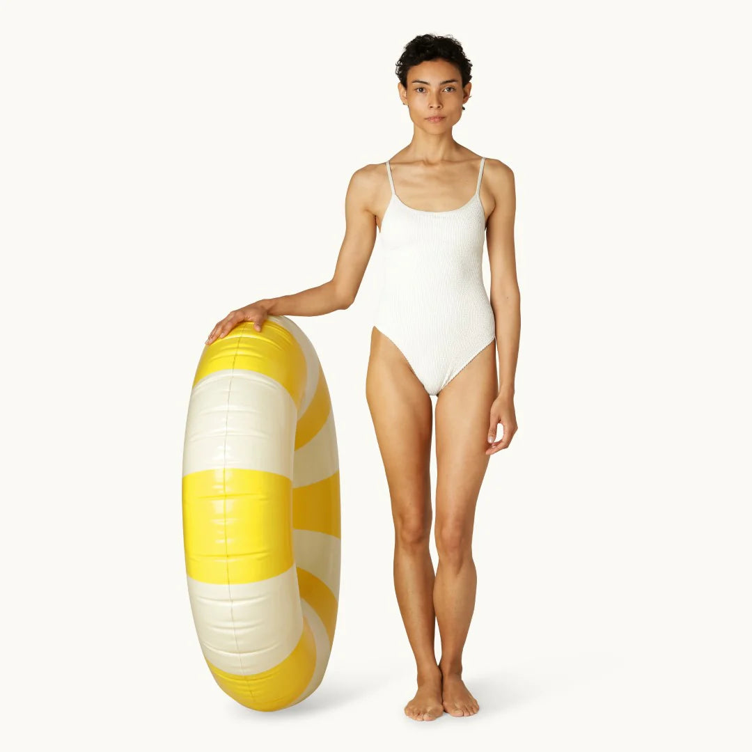Petites Pommes - Celine Grand Float │ Limonata